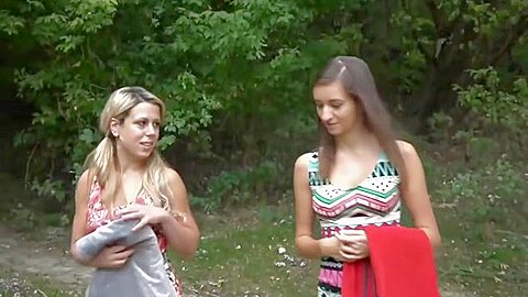 Geiler dreier mit 2 college girl am see - free porn video