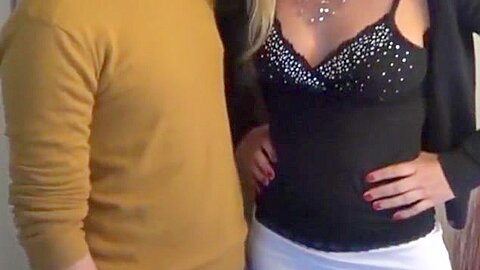 Vor der party noch mal die stiefmutti gefickt - free porn video