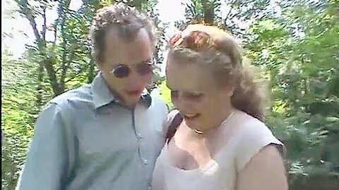 Eva Anders Im Wald gefickt - free porn video