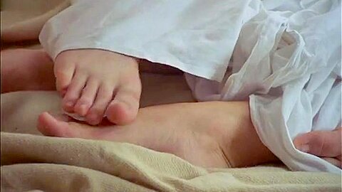 Serena Grandi, Ale ⑤andra Vandernoot in die Initiation (1987) - free porn video