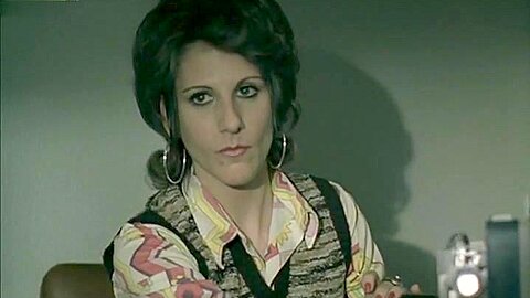 Candela Pena,Unbekannt in Torremolinos 73 (2003) - free porn video