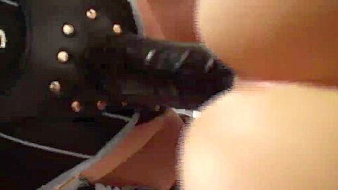 Lady Jane - Electroplug und Umschnalldildo teil three - free porn video