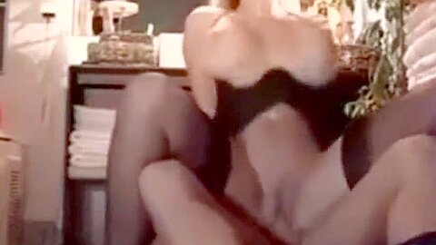 Schwarzen Dessous - Kathleen White - free porn video